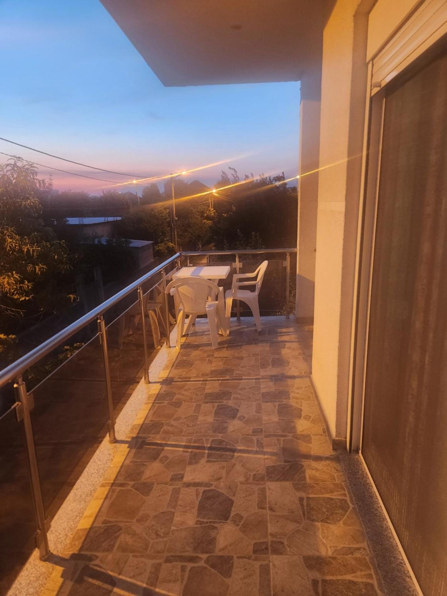 B&B Kroni 1 Shkodër Extérieur photo