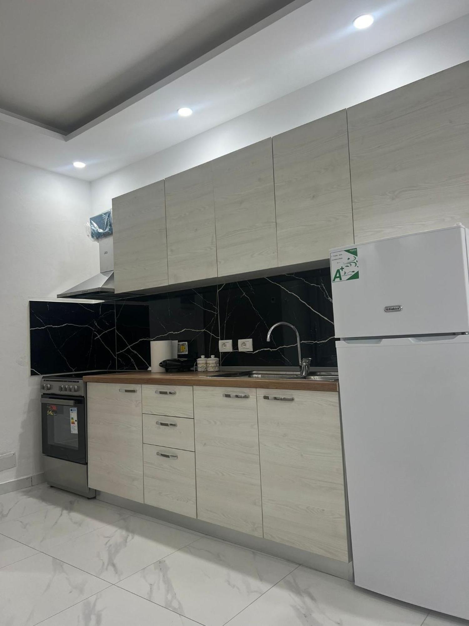 B&B Kroni 1 Shkodër Extérieur photo